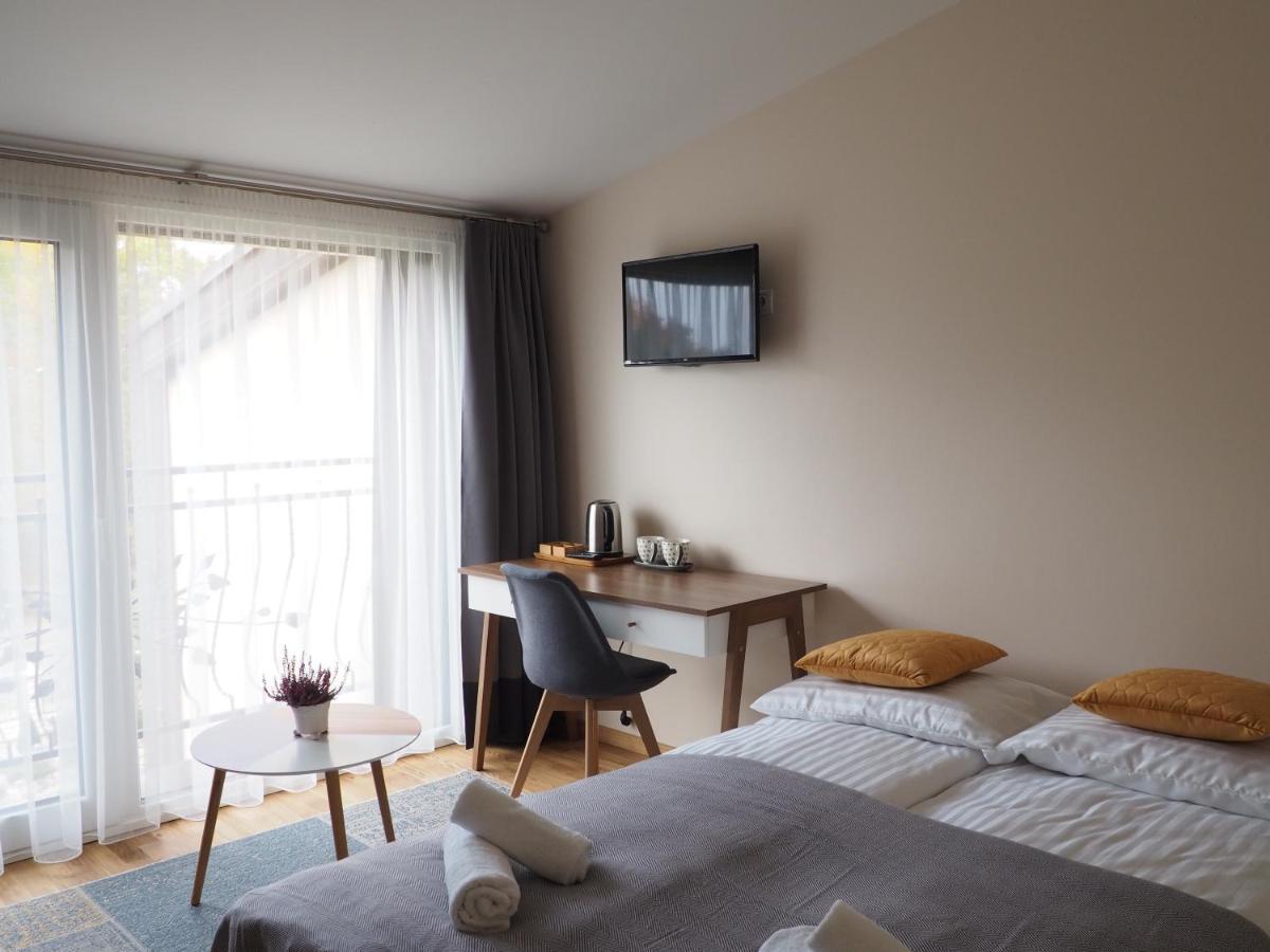 Sveciu Namai Zara Hotel Tytuvenai Ngoại thất bức ảnh