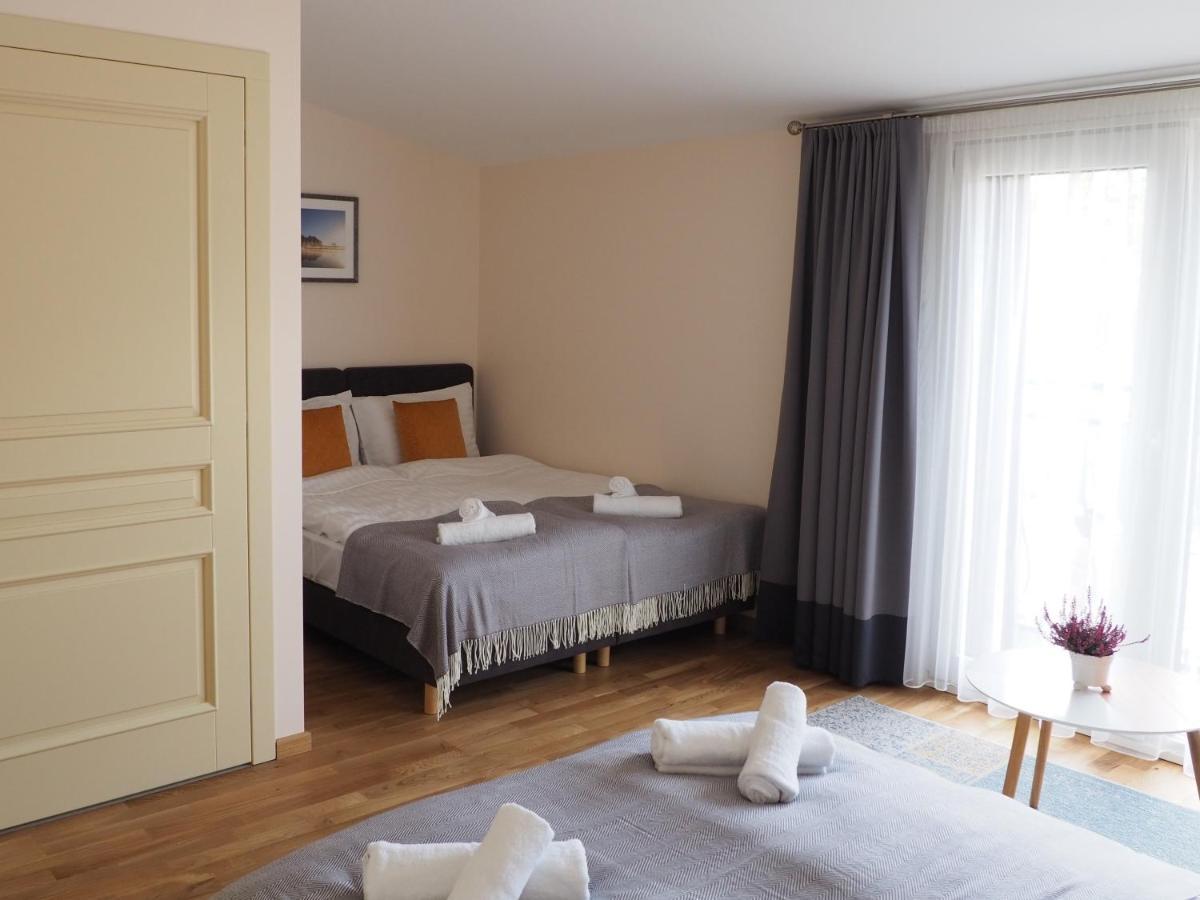 Sveciu Namai Zara Hotel Tytuvenai Ngoại thất bức ảnh
