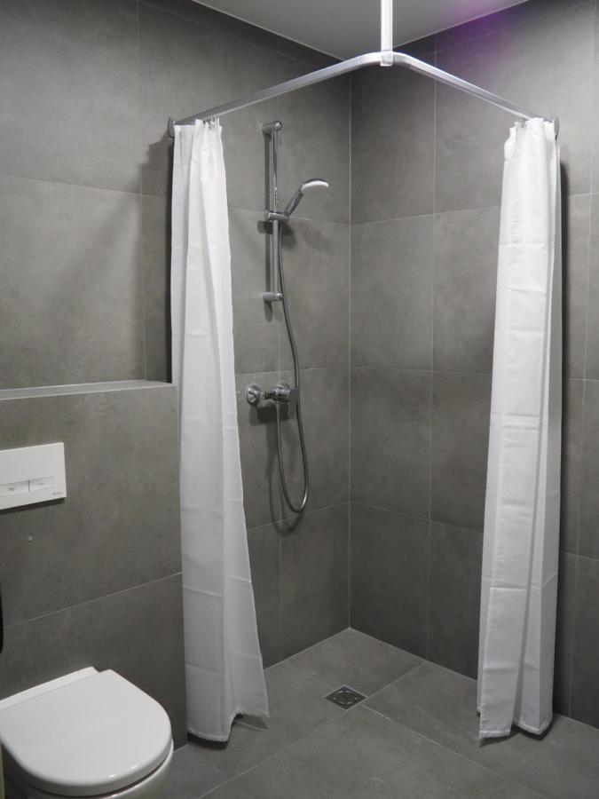 Sveciu Namai Zara Hotel Tytuvenai Ngoại thất bức ảnh